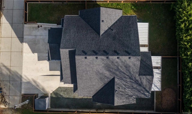 3 of 35 - 1510 Adelaide St 1, Crofton, BC