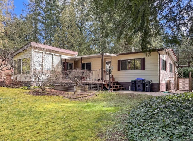 2 of 47 - 1010 Horseshoe Rd, Gabriola Island, BC