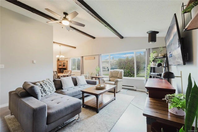 3 of 28 - 1559 Robert St, Crofton, BC