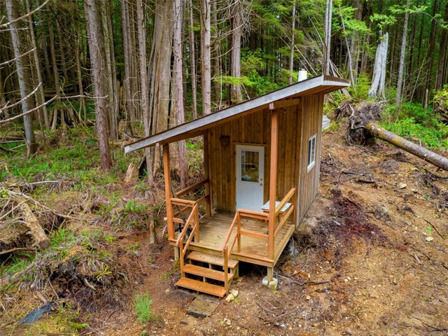 4 of 14 - Lot 3 Cape Beale Trail, Bamfield, BC