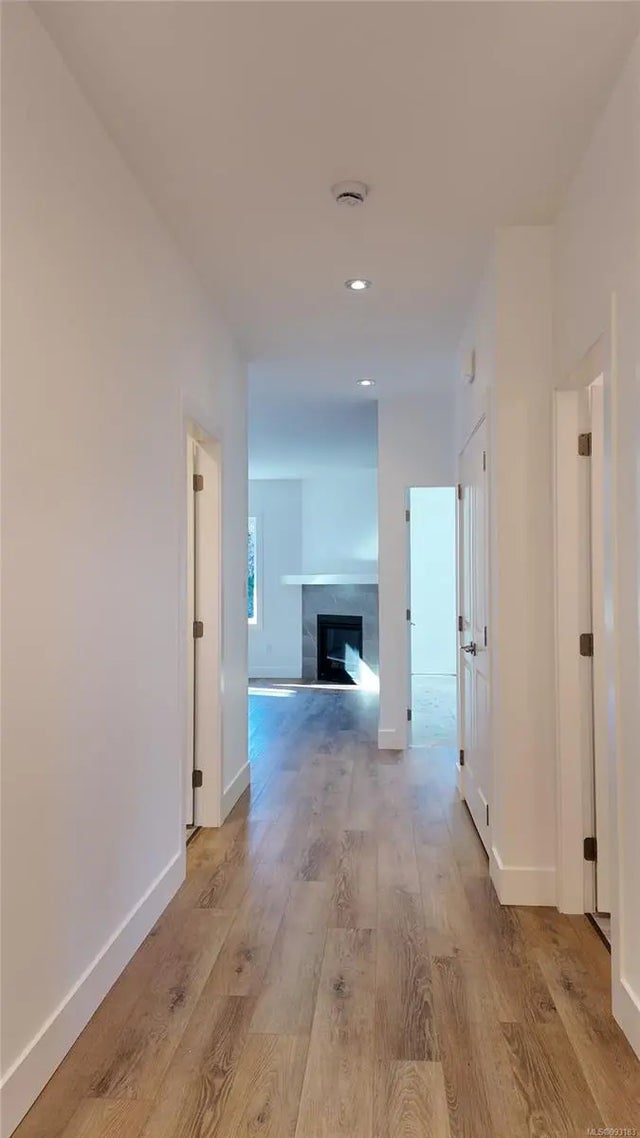 3 of 26 - 3047 Abbott Pl, Chemainus, BC