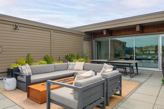 3 of 37 - 368 Main St 406, Tofino, BC