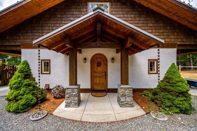 3 of 63 - 2341 Chickadee Rd, Denman Island, BC