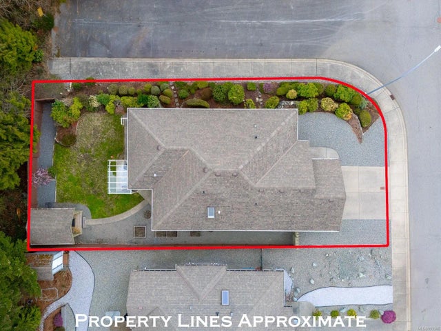 3 of 46 - 3331 Cook St, Chemainus, BC