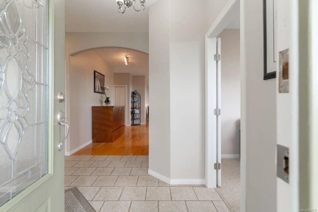 5 of 46 - 3331 Cook St, Chemainus, BC