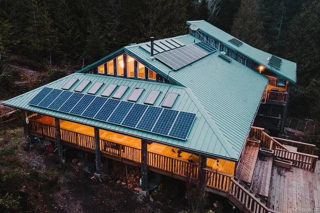 2 of 54 - Lt 1 Vargas Island, Tofino, BC