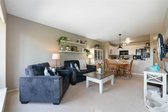 3 of 35 - 1685 Estevan Rd 411, Nanaimo, BC