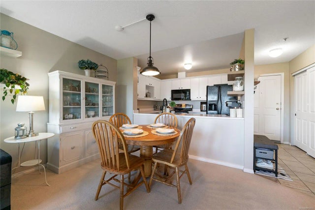 4 of 35 - 1685 Estevan Rd 411, Nanaimo, BC