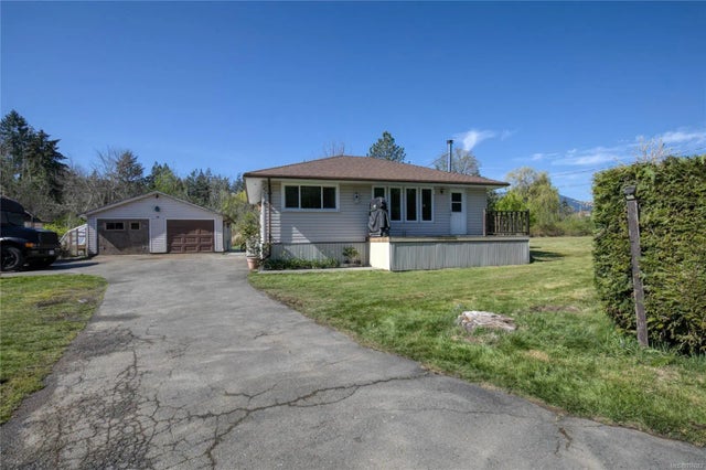 1 of 51 - 2594 Howe Rd, Chemainus, BC