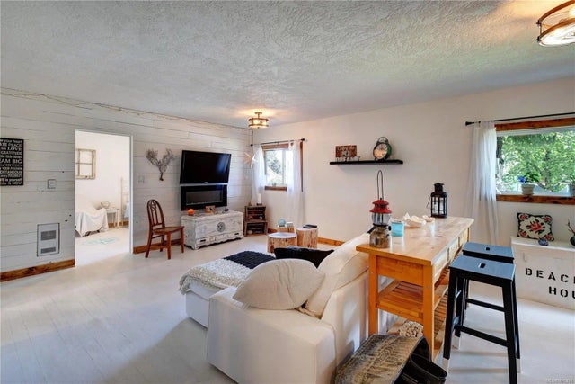 2 of 44 - 6816 First St, Honeymoon Bay, BC