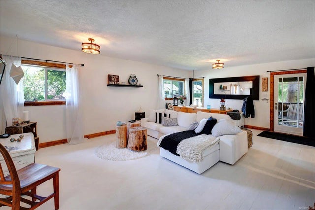 4 of 44 - 6816 First St, Honeymoon Bay, BC