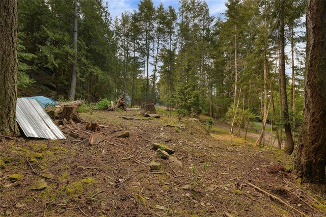 4 of 15 - 497 Abbott Rd, Mayne Island, BC