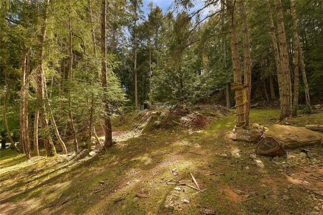 5 of 15 - 497 Abbott Rd, Mayne Island, BC