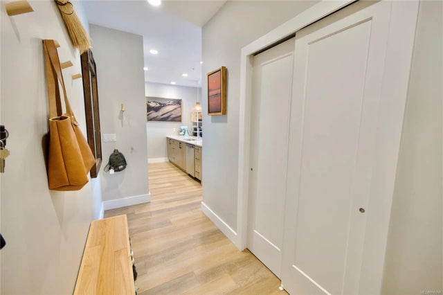 3 of 24 - 700 Yew Wood Rd 201, Tofino, BC