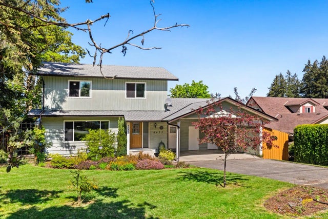 1 of 47 - 4632 Alder Glen Rd, Cowichan Bay, BC