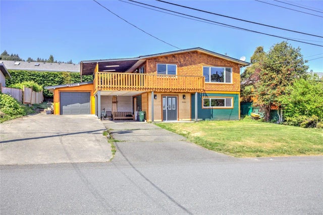 1 of 63 - 8054 Bertha St, Crofton, BC