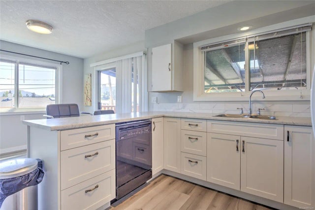 4 of 63 - 8054 Bertha St, Crofton, BC