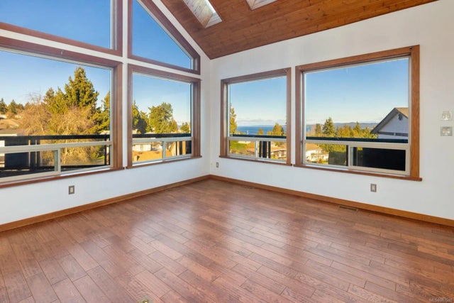 3 of 48 - 9971 Echo Hts, Chemainus, BC