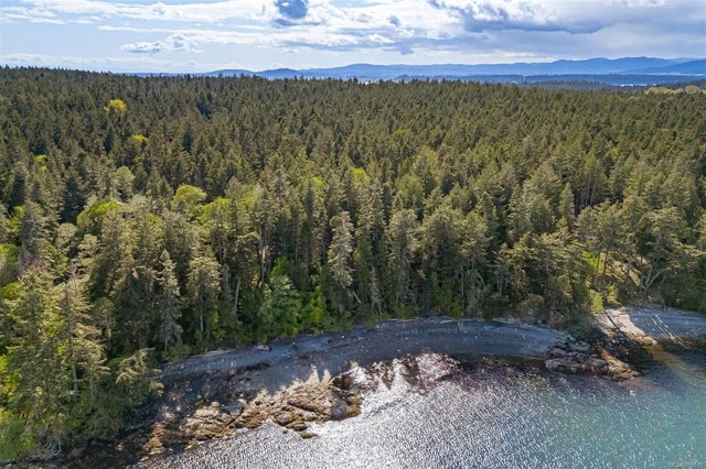 3 of 46 - 1288 Greenleaf Lane, Sidney Island, BC