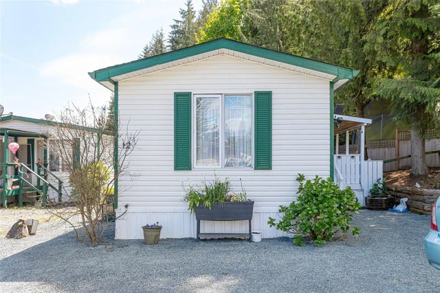 1 of 32 - 3100 Rinvold Rd 12, Hilliers, BC