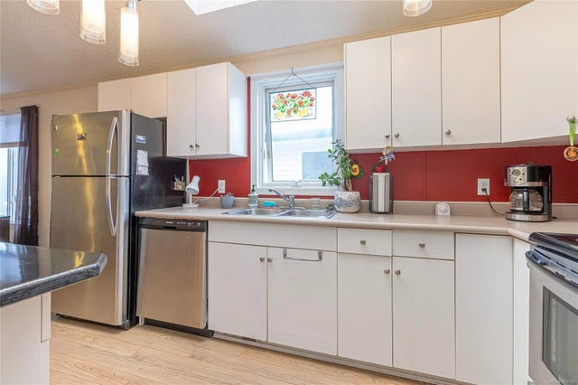 4 of 32 - 3100 Rinvold Rd 12, Hilliers, BC