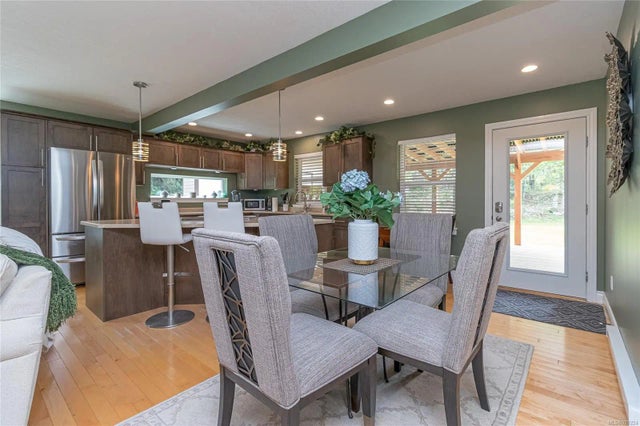 5 of 51 - 6716 Wall St, Honeymoon Bay, BC