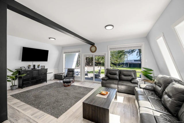 4 of 91 - 3849 East Rd, Denman Island, BC