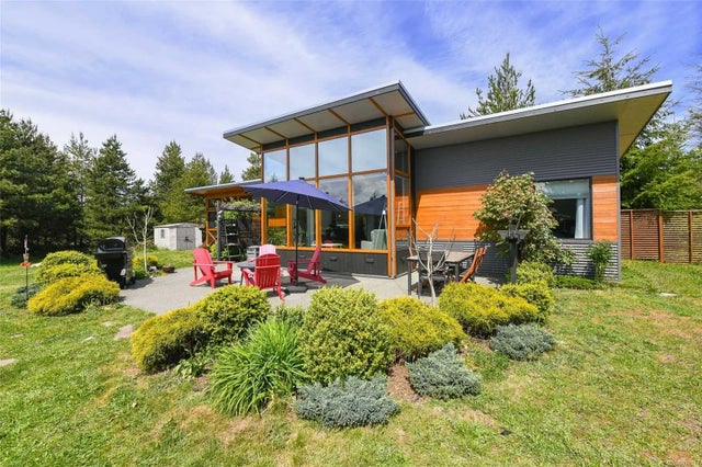 1 of 89 - 4131 Pinecrest Rd, Denman Island, BC