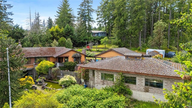 3 of 31 - 7908 Osborne Bay Rd, Crofton, BC