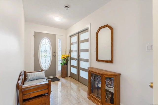 5 of 57 - 8090 Spinnaker Pl, Crofton, BC