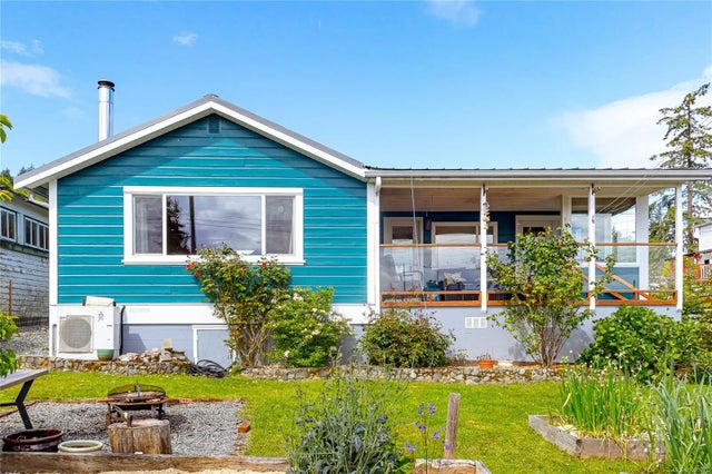 1 of 37 - 8060 York Ave, Crofton, BC