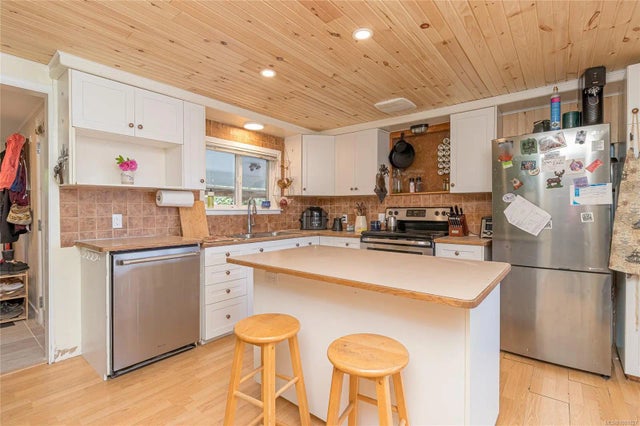 4 of 37 - 8060 York Ave, Crofton, BC