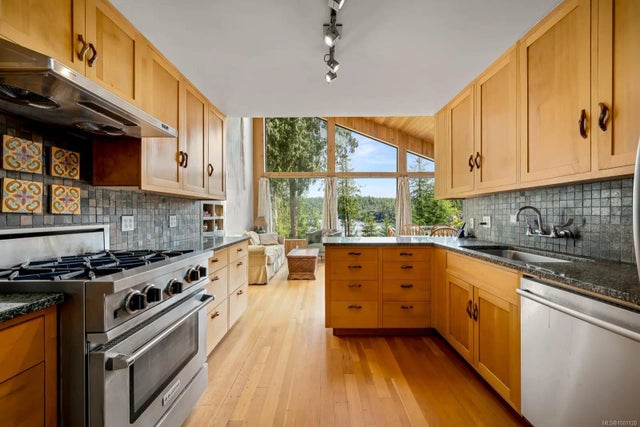 5 of 53 - 822 Austin Dr, Cortes Island, BC