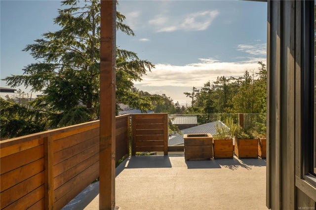 2 of 42 - 320 Pass Of Melfort Pl, Ucluelet, BC