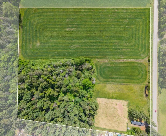 3 of 37 - 986 Pratt Rd, Hilliers, BC