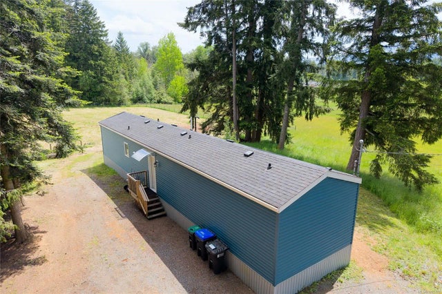 4 of 37 - 986 Pratt Rd, Hilliers, BC