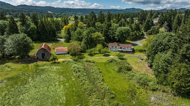 4 of 43 - 3786 Jingle Pot Rd, Nanaimo, BC