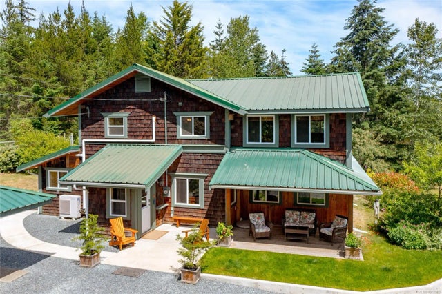 1 of 78 - 1537 Kalani Rd, Errington, BC