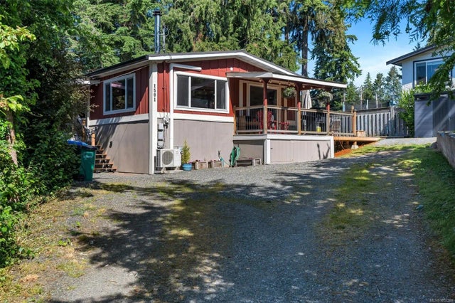 3 of 40 - 1501 Fairfield Rd, Cobble Hill, BC