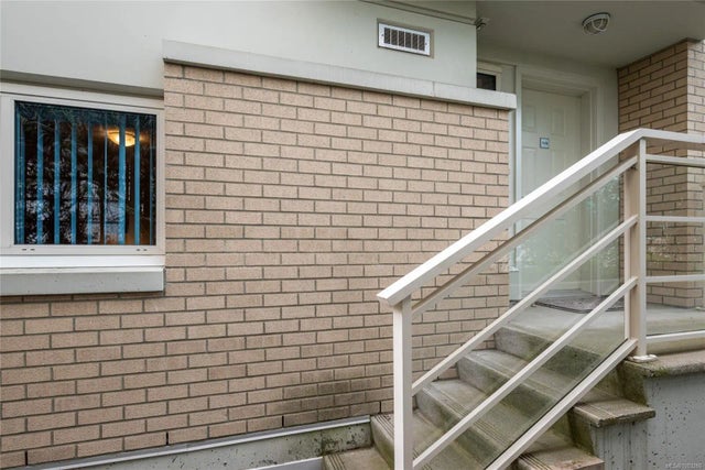 3 of 62 - 38 Front St Th18, Nanaimo, BC