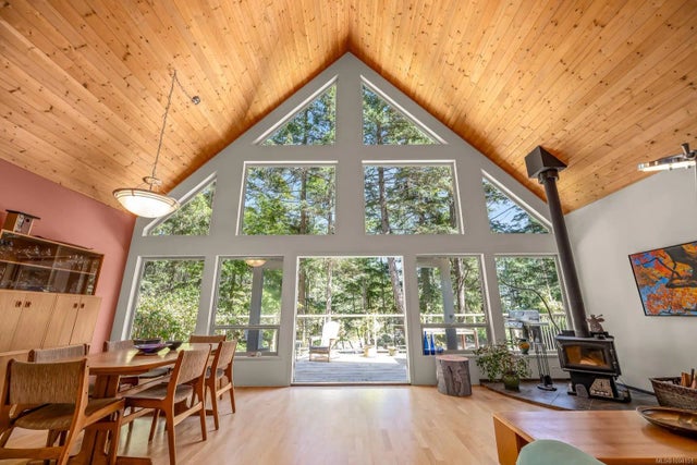 2 of 51 - 5455 Porpoise Cres, Hornby Island, BC