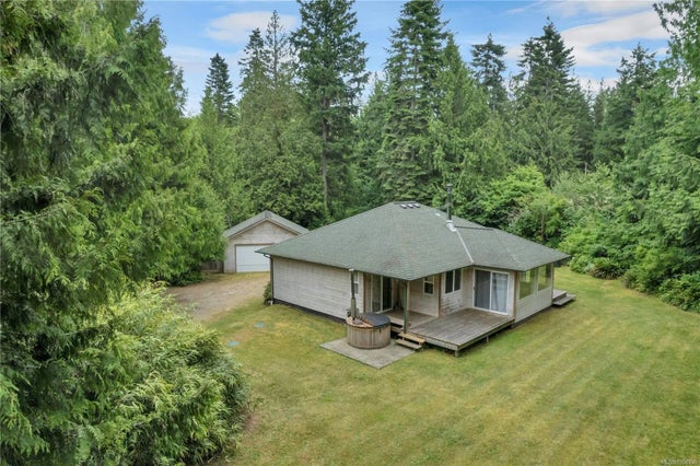 1 of 56 - 1531 Schooner Rd, Quadra Island, BC