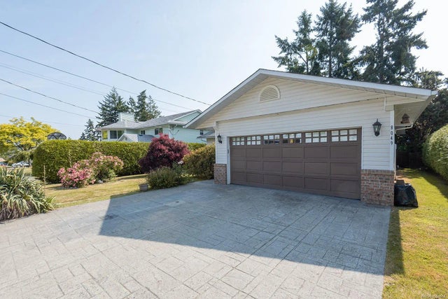 3 of 52 - 8049 Spinnaker Dr, Crofton, BC