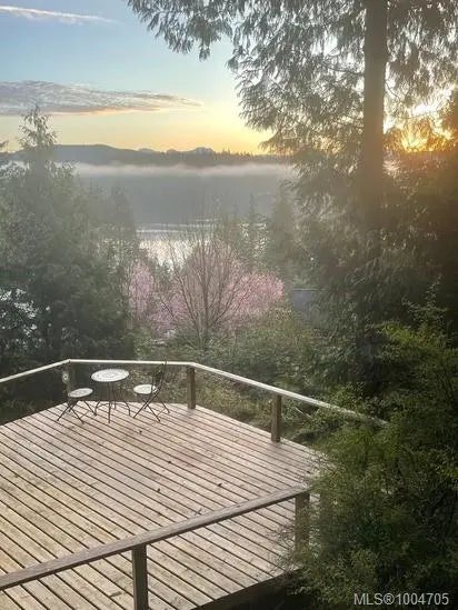 2 of 20 - 818 Sutil Point Rd, Cortes Island, BC