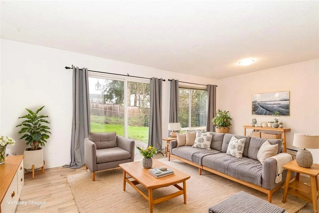 444 Bruce Ave 38, Nanaimo