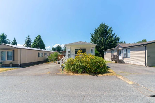 2 of 38 - 2465 Apollo Dr 219, Nanoose Bay, BC