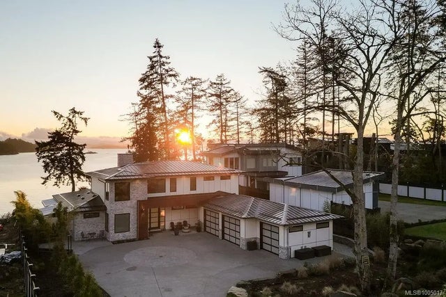 1 of 88 - 2481 Tryon Rd, North Saanich, BC