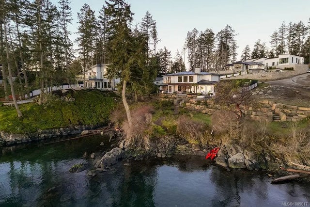 2 of 88 - 2481 Tryon Rd, North Saanich, BC