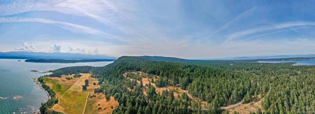 3 of 37 - 4150 Euston Rd, Hornby Island, BC