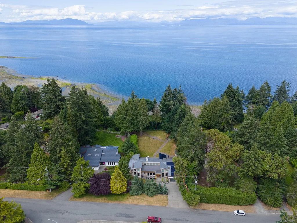 5912 Waldbank Rd, Nanaimo